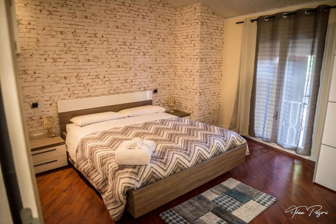 Hotel Lonatino لوناتو المظهر الخارجي الصورة